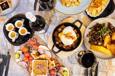 Oaia Neagră Restaurant — fotografia 4