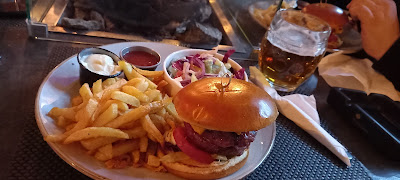 City Bar & Josper Grill — fotografia 5
