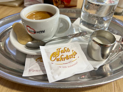 Jakó Pastry Shop & Restaurant — fotografia 3