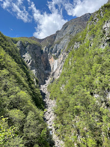 Boka Waterfall High Viewpoint