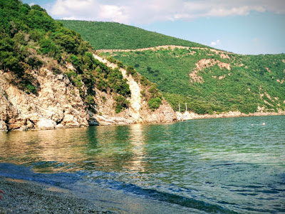 Agios Giannakis beach — fotografia 4