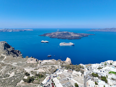 Fira to Oia Walk — fotografia 5