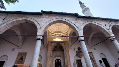 Gazi Husrev-beg Mosque — fotografia 5