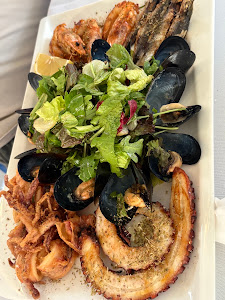 Zorbas Fish & Seafood Tavern — fotografia 5