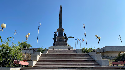 Monumentul Eroilor