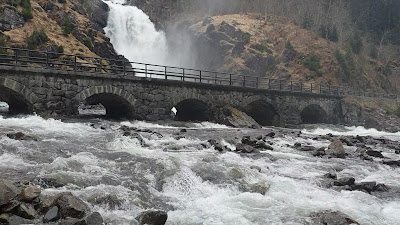 Låtefossen — fotografia 2