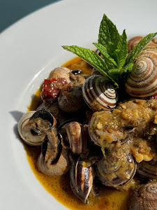 Doña Luna – Cocina de la Axarquía en Torre del Mar — fotografia 5