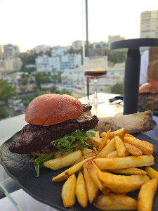 Rooftop Restaurant in Torremolinos - Space Monkey — fotografia 4