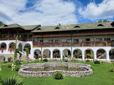 Mănăstirea Ostrov