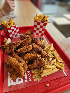 FRYDAY DriveThru Vaslui — fotografia 3