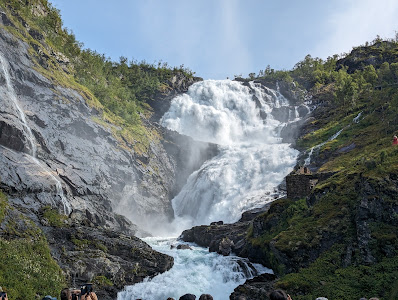 Kjosfossen