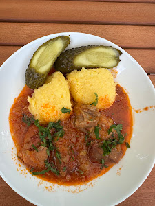 Punct gastronomic local - Poiana Cerbilor — fotografia 4