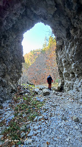 Intrare în Cheile Tișiței — fotografia 3