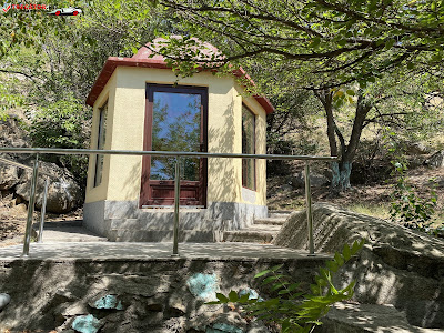 Izvorul "Fântâna de Leac" — fotografia 3