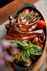 Sherpas Restaurant & Modern Mountain Apartments — fotografia 4
