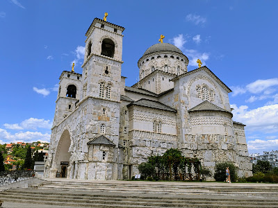 Catedrala ortodoxă „Învierea lui Hristos” — fotografia 3