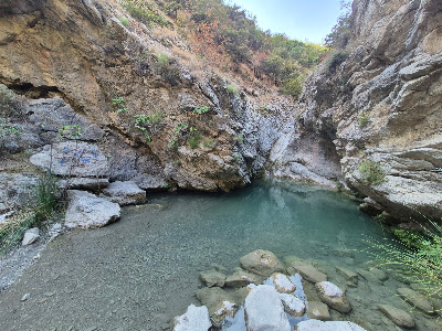 Vrteljak Waterfall in Turčini Village — fotografia 4