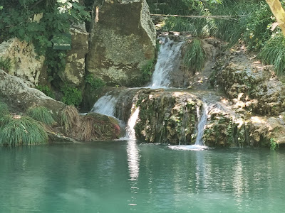 Polylimnio Waterfalls — fotografia 4