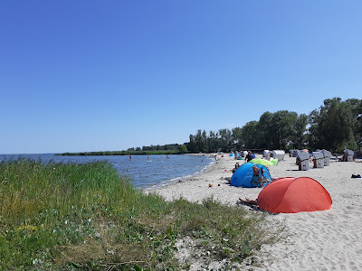 Wohnmobil-Stellplatz am Yachthafen — fotografia 5