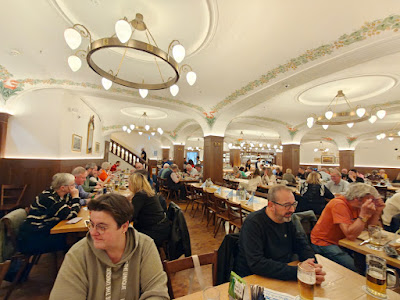 Augustiner an der Frauenkirche Restaurant — fotografia 3
