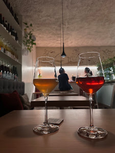 Bocanariz Wine Bar, vinos y tapas — fotografia 4