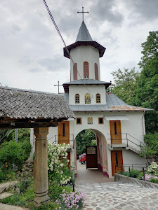 Mănăstirea Dălhăuți — fotografia 4