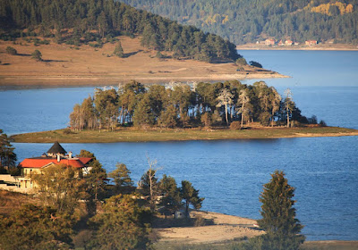 Batak Reservoir — fotografia 4