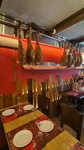 Jamón y Vino — fotografia 3