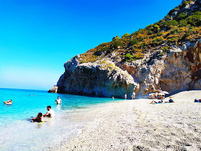 Milos Hidden Beach — fotografia 3