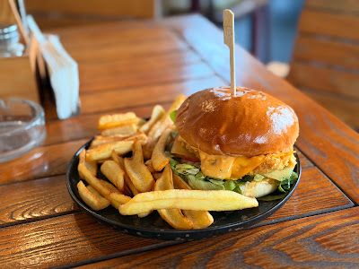 Sub Cetate Bistro & Lounge — fotografia 5