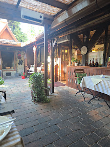 Kisvendéglő a Hargitához — fotografia 3