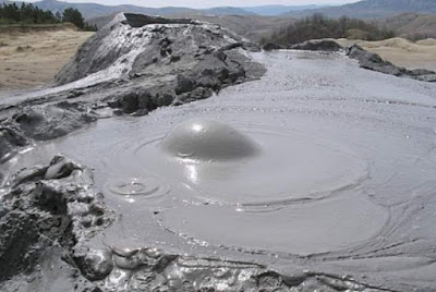 Vulcanii noroioși de la Berca - Fierbătorile — fotografia 5