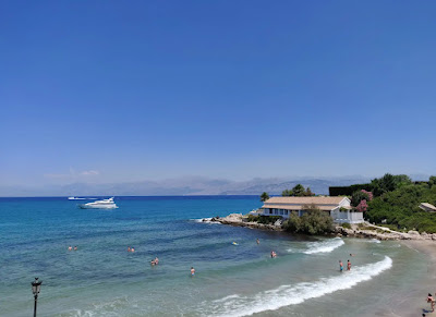 Agios Spiridon Beach — fotografia 3