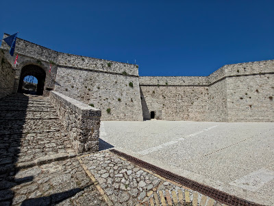 Fortress of Civitella del Tronto — fotografia 4