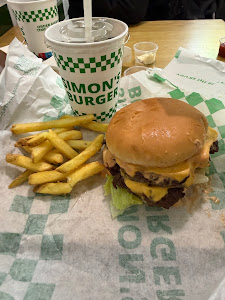 SIMON'S BURGER GYŐR — fotografia 4