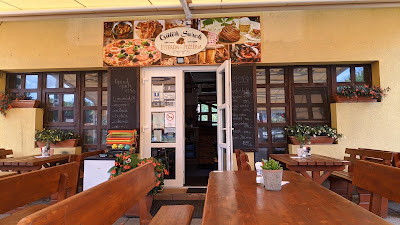 Csülök Sarok Pub — fotografia 5