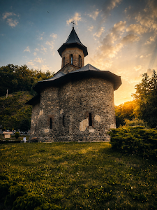 Mănăstirea Prislop — fotografia 3