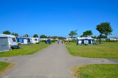 Camping "In Lee"