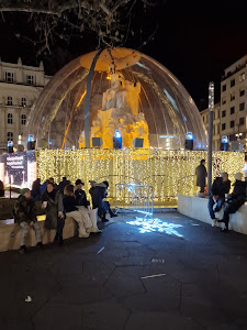 Vörösmarty Square — fotografia 5