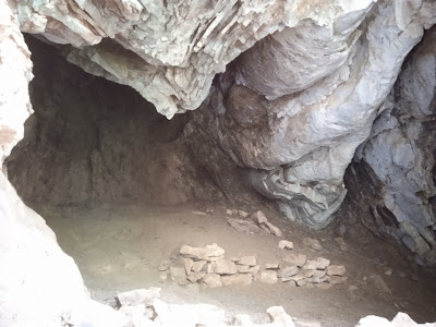 Black Cave — fotografia 3