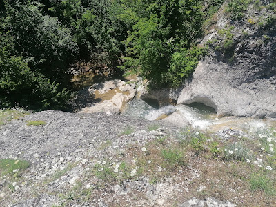 "Krumova vana" waterfall — fotografia 5
