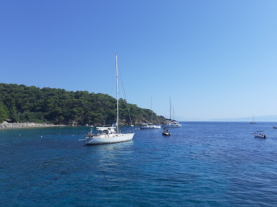 Tsougkrias Public Beach — fotografia 5