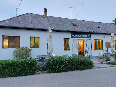 Szomszéd Kertje, Balatonfüred. — fotografia 5