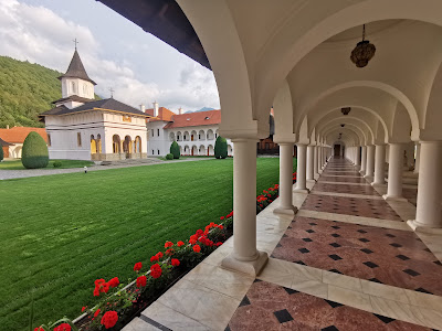 Mănăstirea Brâncoveanu — fotografia 5
