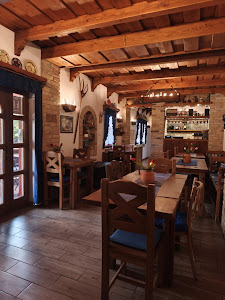 Abasári Terasz Étterem és Pizzéria — fotografia 5
