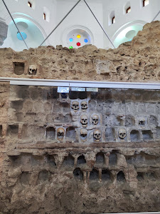 Skull Tower — fotografia 3