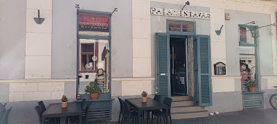 Palacsintavár Étterem — fotografia 3