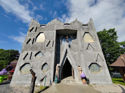 Castelul Vrajitoarelor — fotografia 3