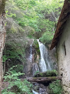 Sopote Waterfall — fotografia 5
