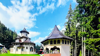 Mănăstirea Sihăstria Rarăului
